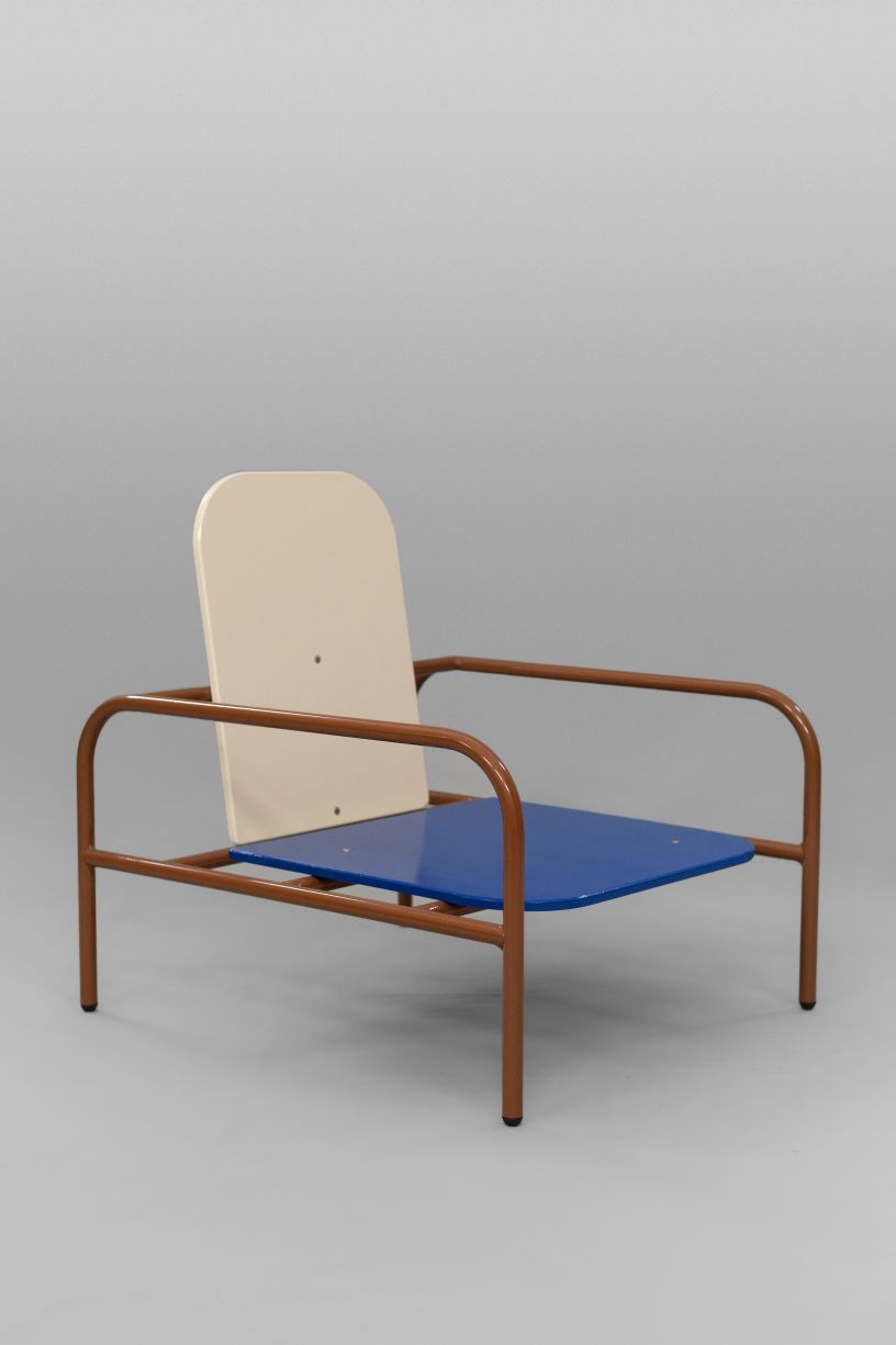 Armchair 011